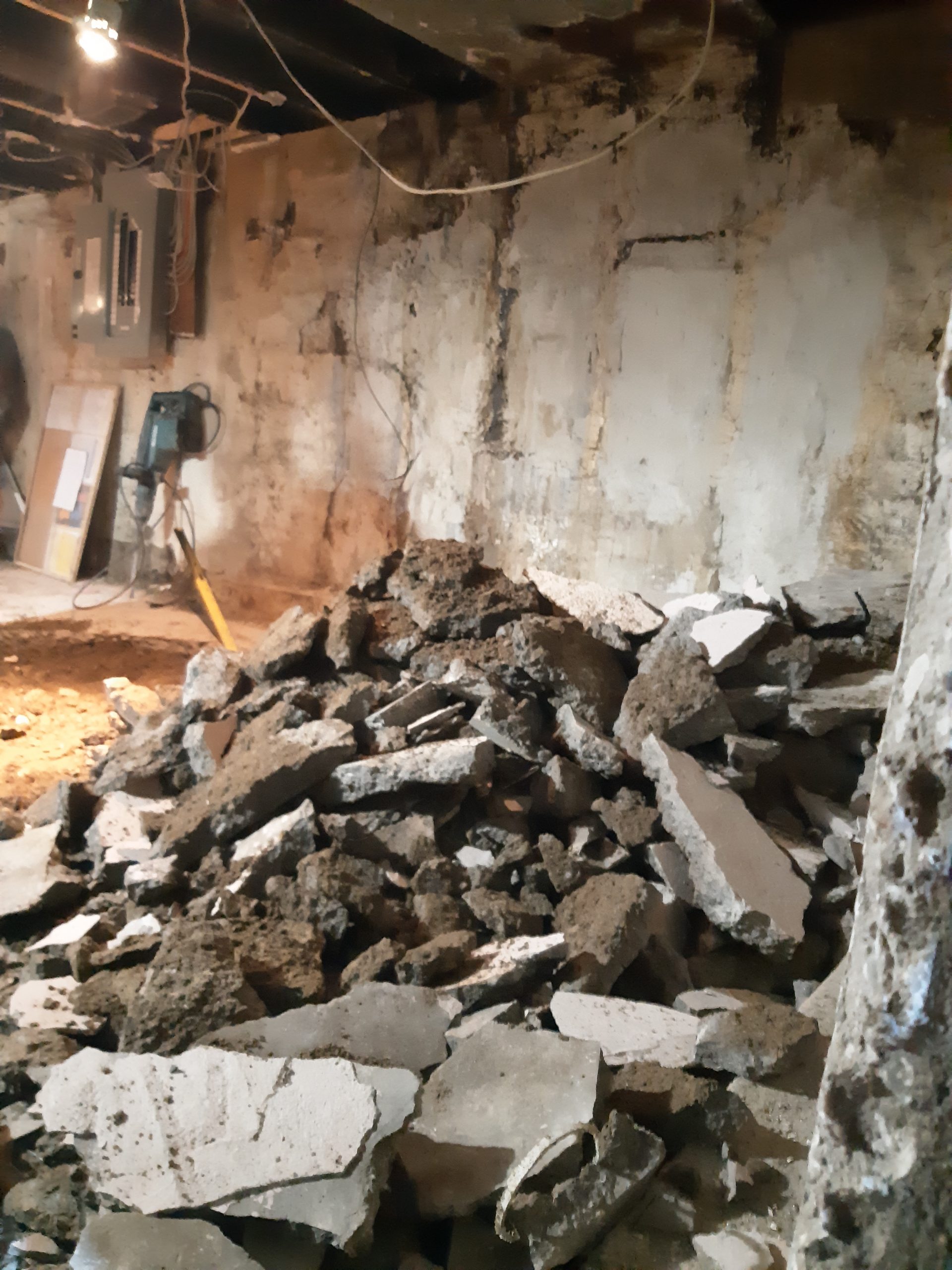 Basement underpinning — Rhodes Ave, Toronto
