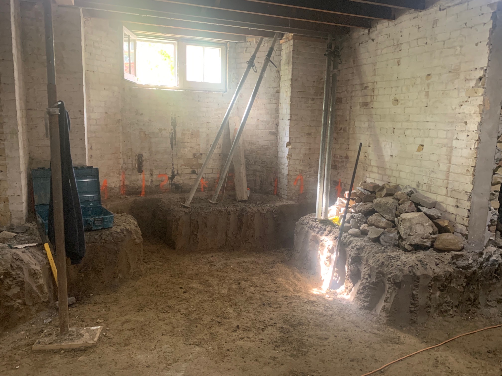 Basement underpinning — Golfdale Rd, Toronto